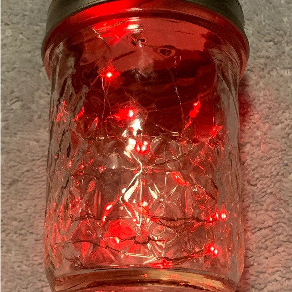 RED 1/2 PINT MASON JAR w/ LED FAIRY-LIGHTS/HANDMADE/NWT! - Picture 4 of 10